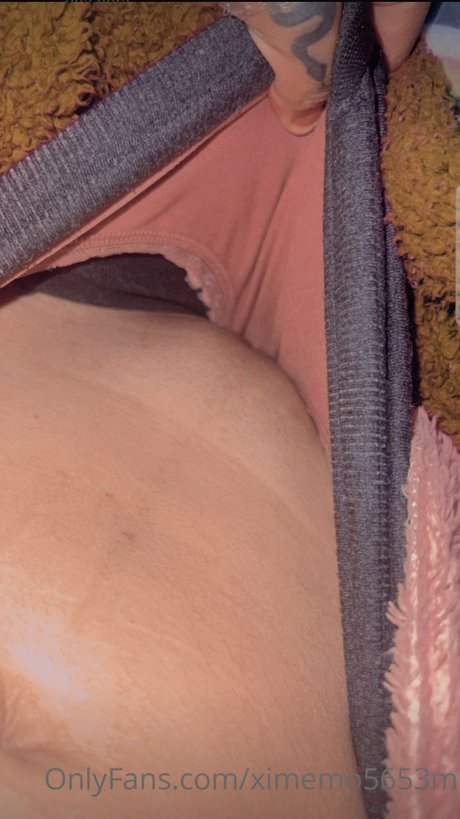 Foto desnuda filtrada de OnlyFans de Ximena