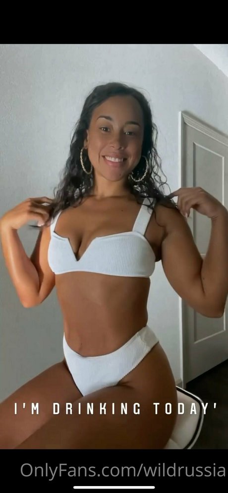 Foto desnuda filtrada de OnlyFans de Russia Jones