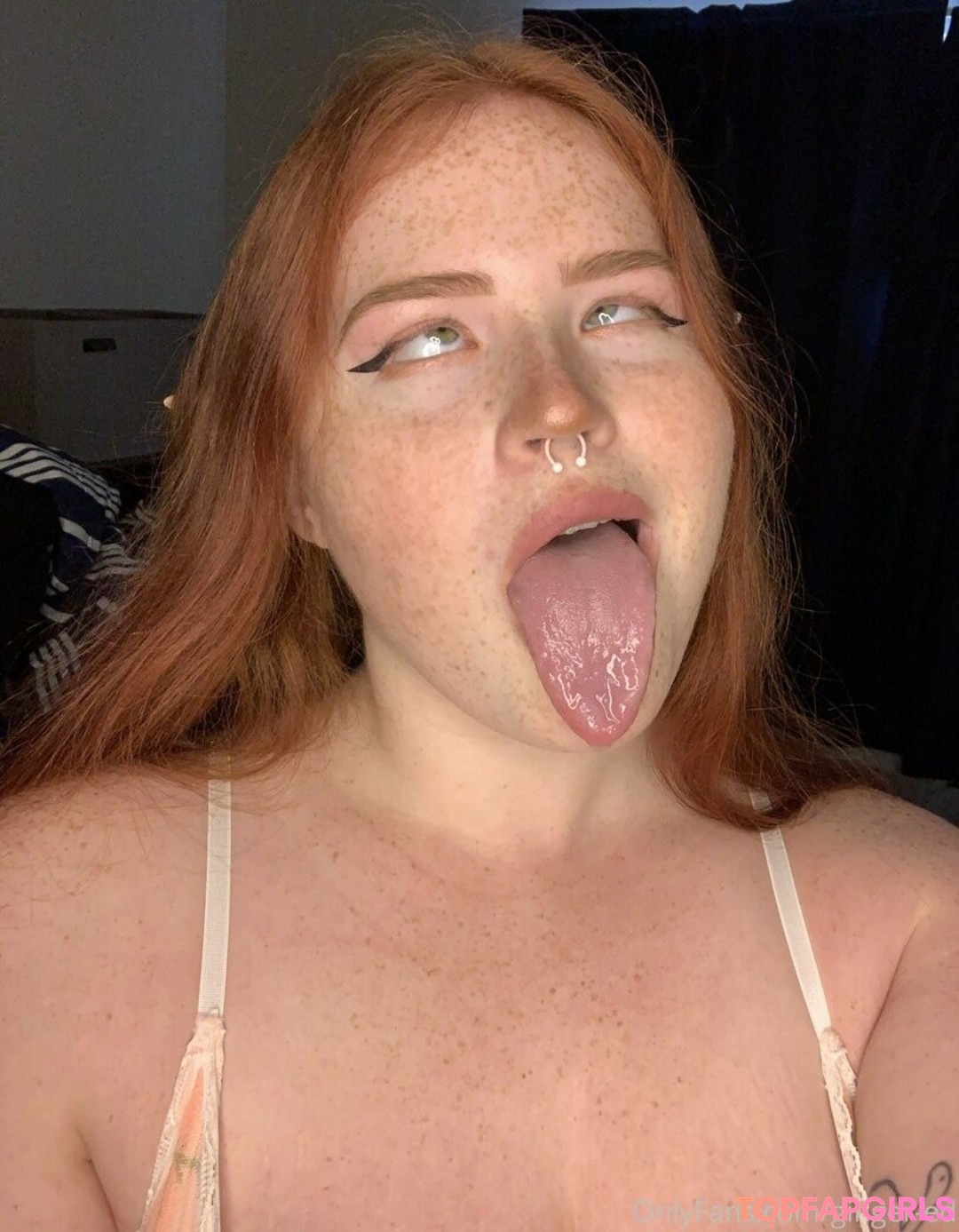 Foto desnuda filtrada de OnlyFans de Blue Tiernen #120 Foto desnuda filtrada de OnlyFans de Blue Tiernen #120