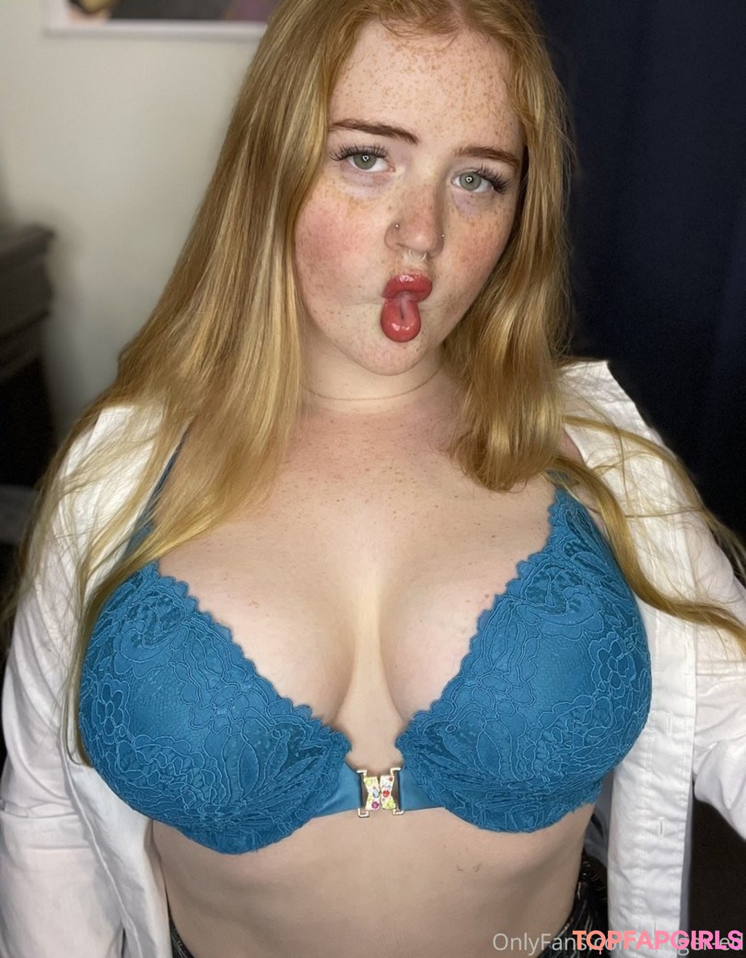 Foto desnuda filtrada de OnlyFans de Blue Tiernen #70 Foto desnuda filtrada de OnlyFans de Blue Tiernen #70