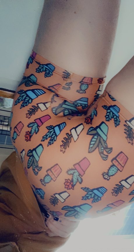 Foto desnuda filtrada de OnlyFans de Skylarshark