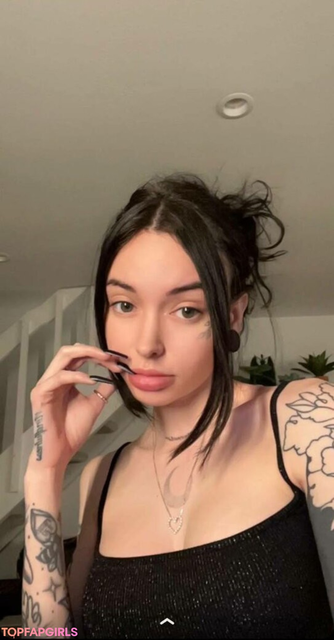 Foto desnuda filtrada de OnlyFans de Stormy Summers #107 Foto desnuda filtrada de OnlyFans de Stormy Summers #107