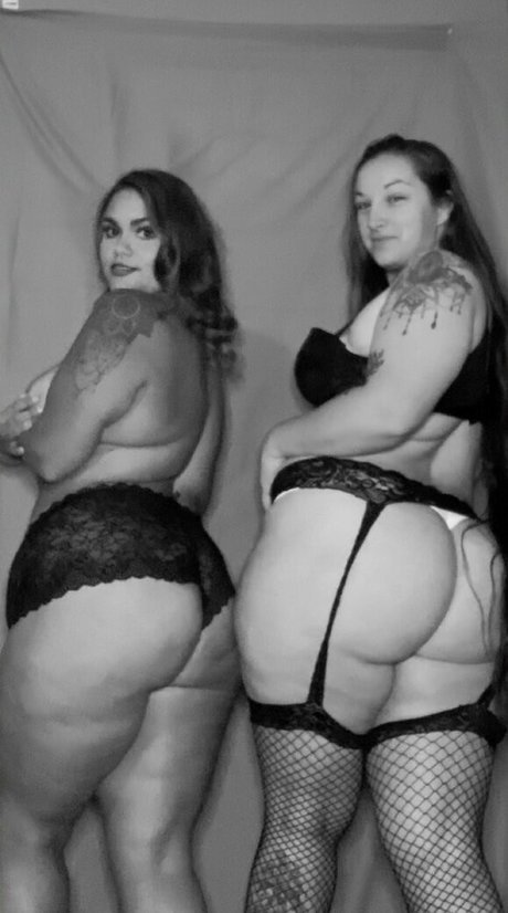 Foto desnuda filtrada de OnlyFans de Whooty2166