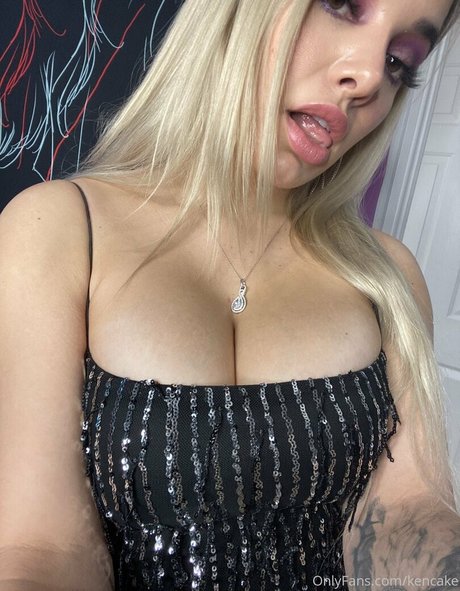 Foto desnuda filtrada de OnlyFans de Kencavee