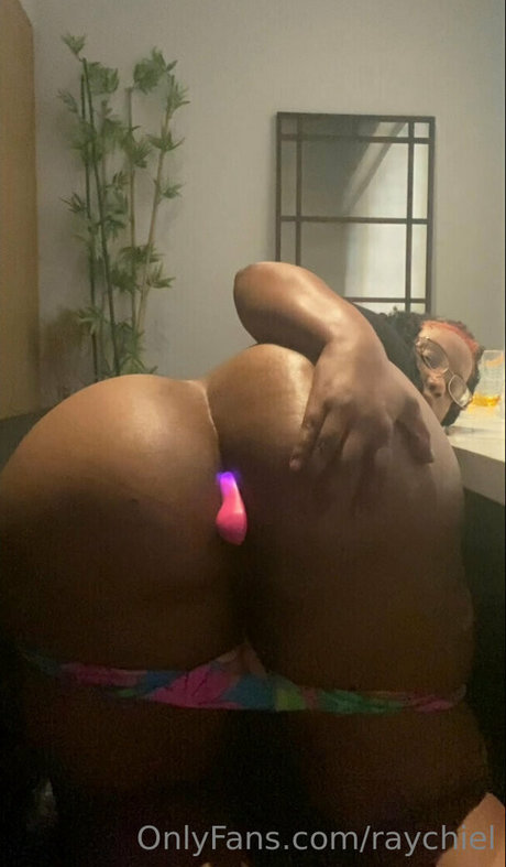 Foto desnuda filtrada de OnlyFans de Raychiel