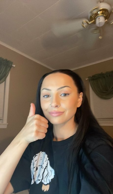 Foto desnuda filtrada de OnlyFans de Kat Corrao