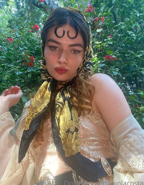 Foto desnuda filtrada de OnlyFans de Floraauclair