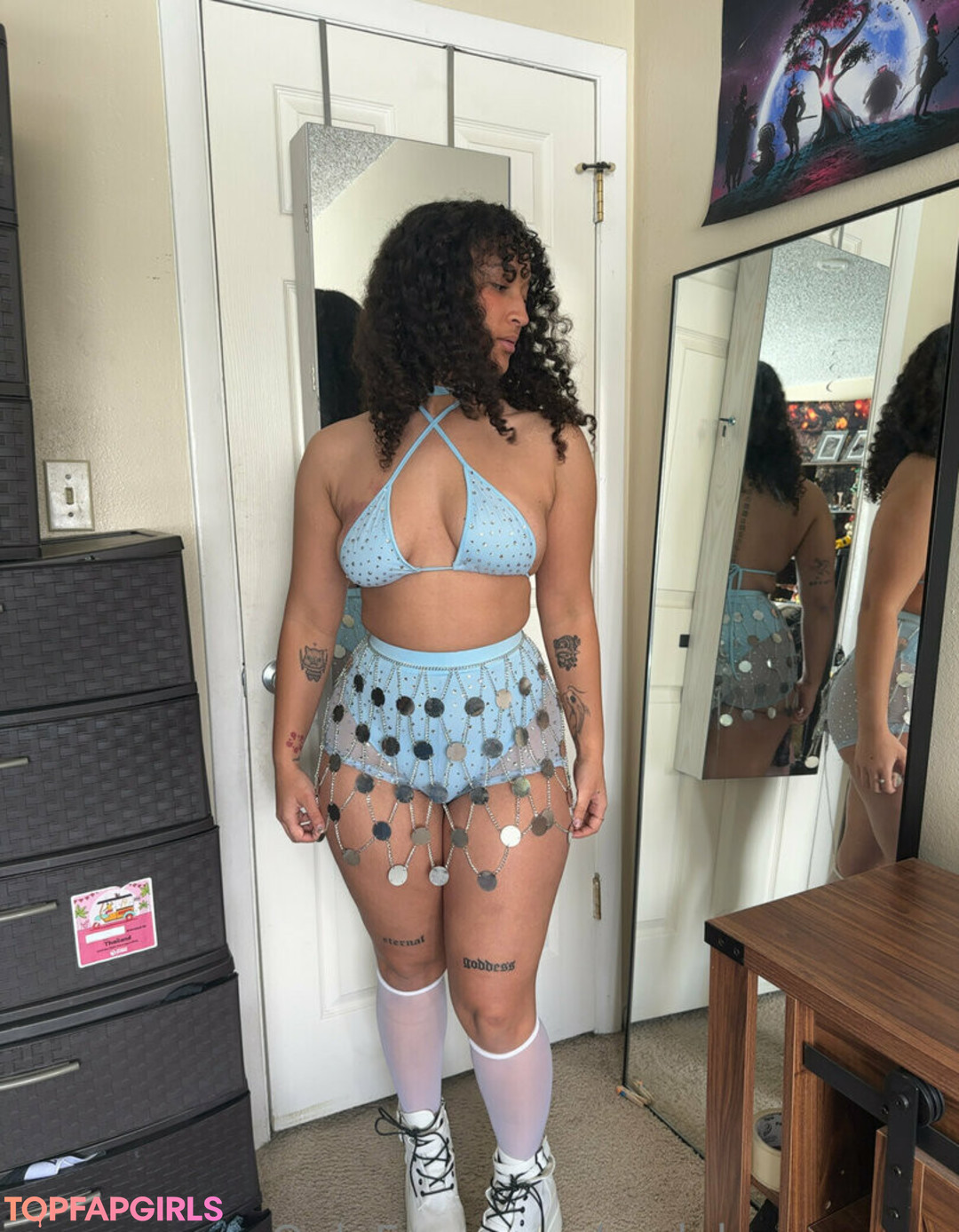 Foto desnuda filtrada de OnlyFans de Edmflowerfairy #23 Foto desnuda filtrada de OnlyFans de Edmflowerfairy #23