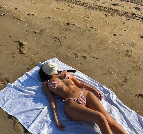 Foto desnuda filtrada de OnlyFans de Baek Si Young