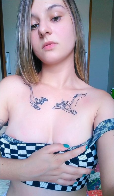 Foto desnuda filtrada de OnlyFans de Ana Karolina Eisen