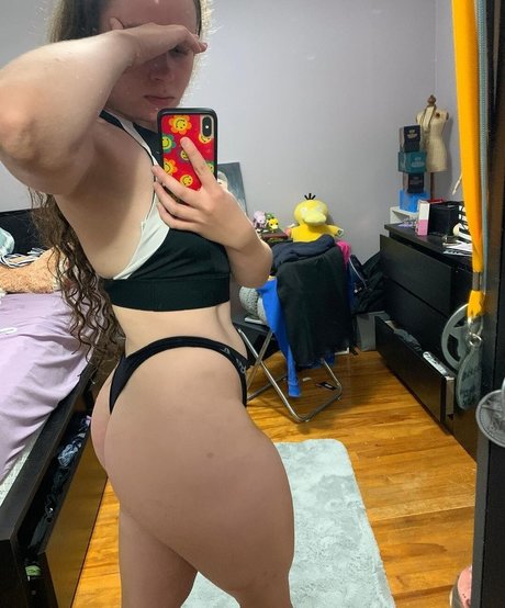 Alyssa Cleversey