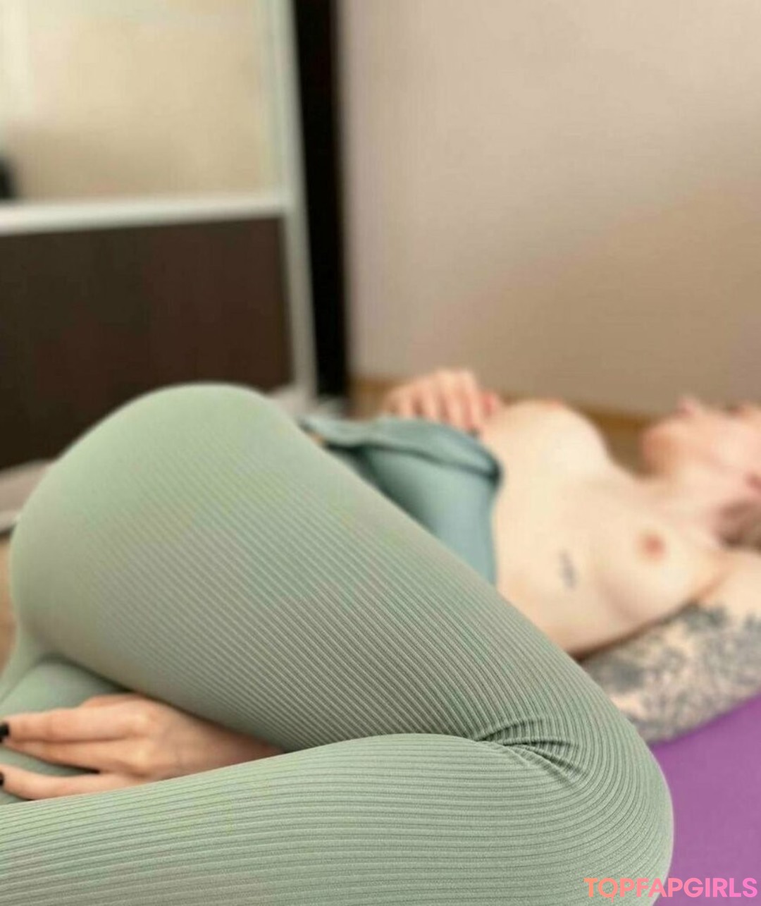 Foto desnuda filtrada de OnlyFans de Liefhebbers12 #30 Foto desnuda filtrada de OnlyFans de Liefhebbers12 #30