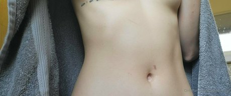 Foto desnuda filtrada de OnlyFans de Sobermood