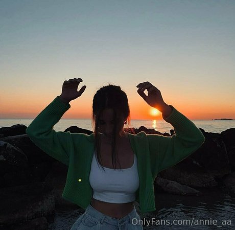 Annie_aa
