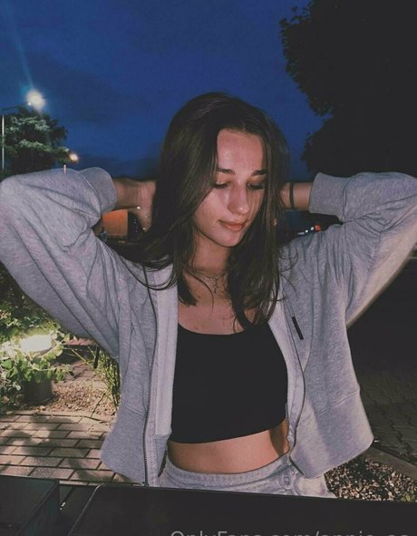 Annieaa