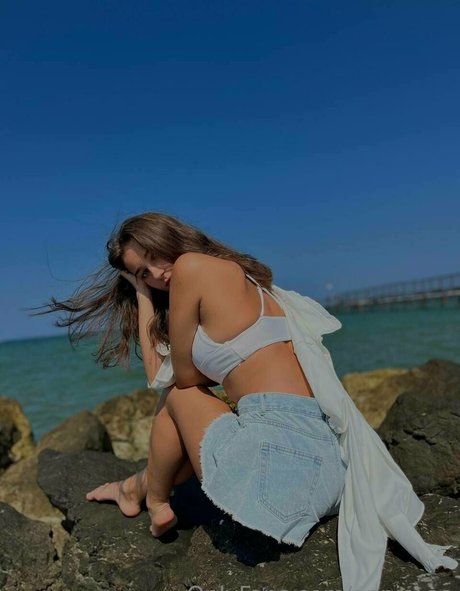 Annieaa