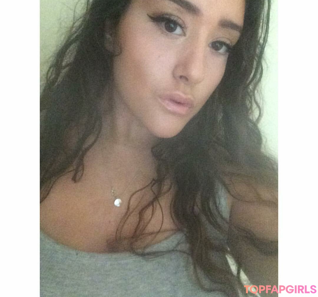 Foto desnuda filtrada de OnlyFans de Olivia Hailey #11 Foto desnuda filtrada de OnlyFans de Olivia Hailey #11