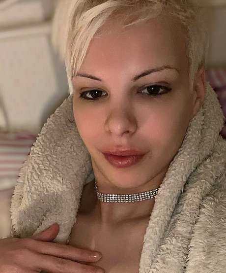 Foto desnuda filtrada de OnlyFans de Blonditwink
