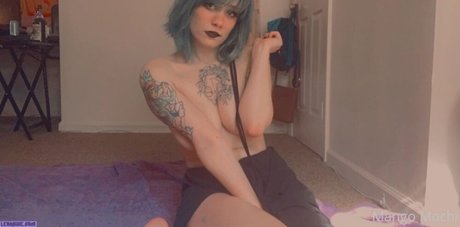 Foto desnuda filtrada de OnlyFans de Maeeparfait