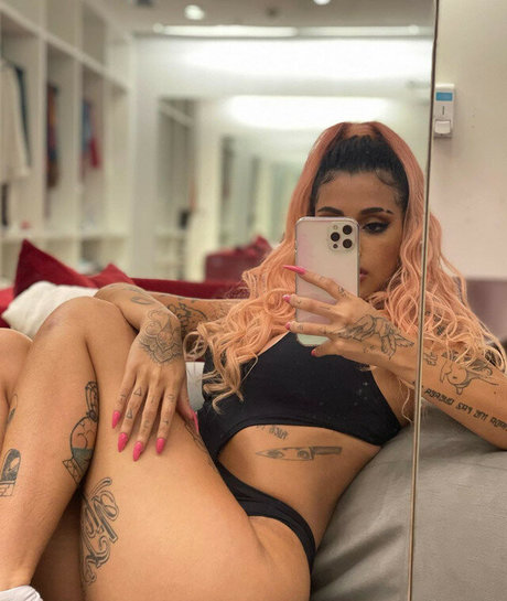Azzy MC