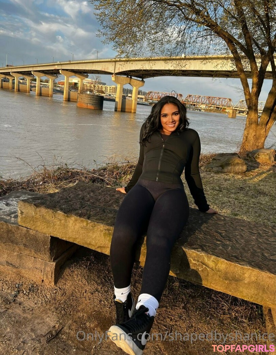 Foto desnuda filtrada de OnlyFans de Shapedbyshanice #192 Foto desnuda filtrada de OnlyFans de Shapedbyshanice #192