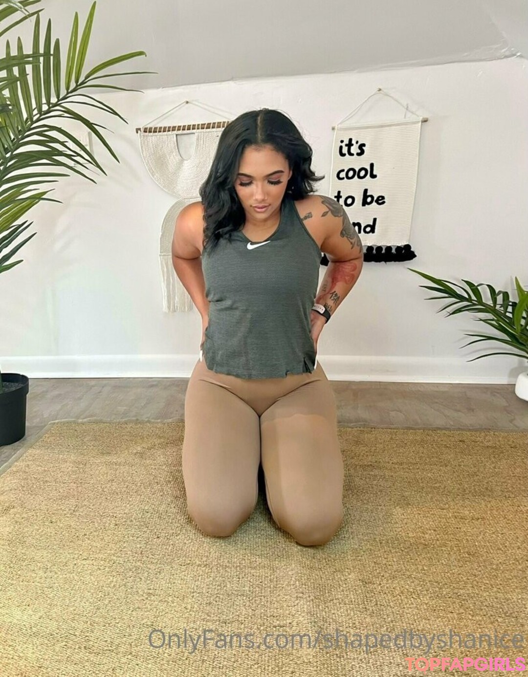 Foto desnuda filtrada de OnlyFans de Shapedbyshanice #196 Foto desnuda filtrada de OnlyFans de Shapedbyshanice #196