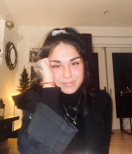 Foto desnuda filtrada de OnlyFans de Krewella