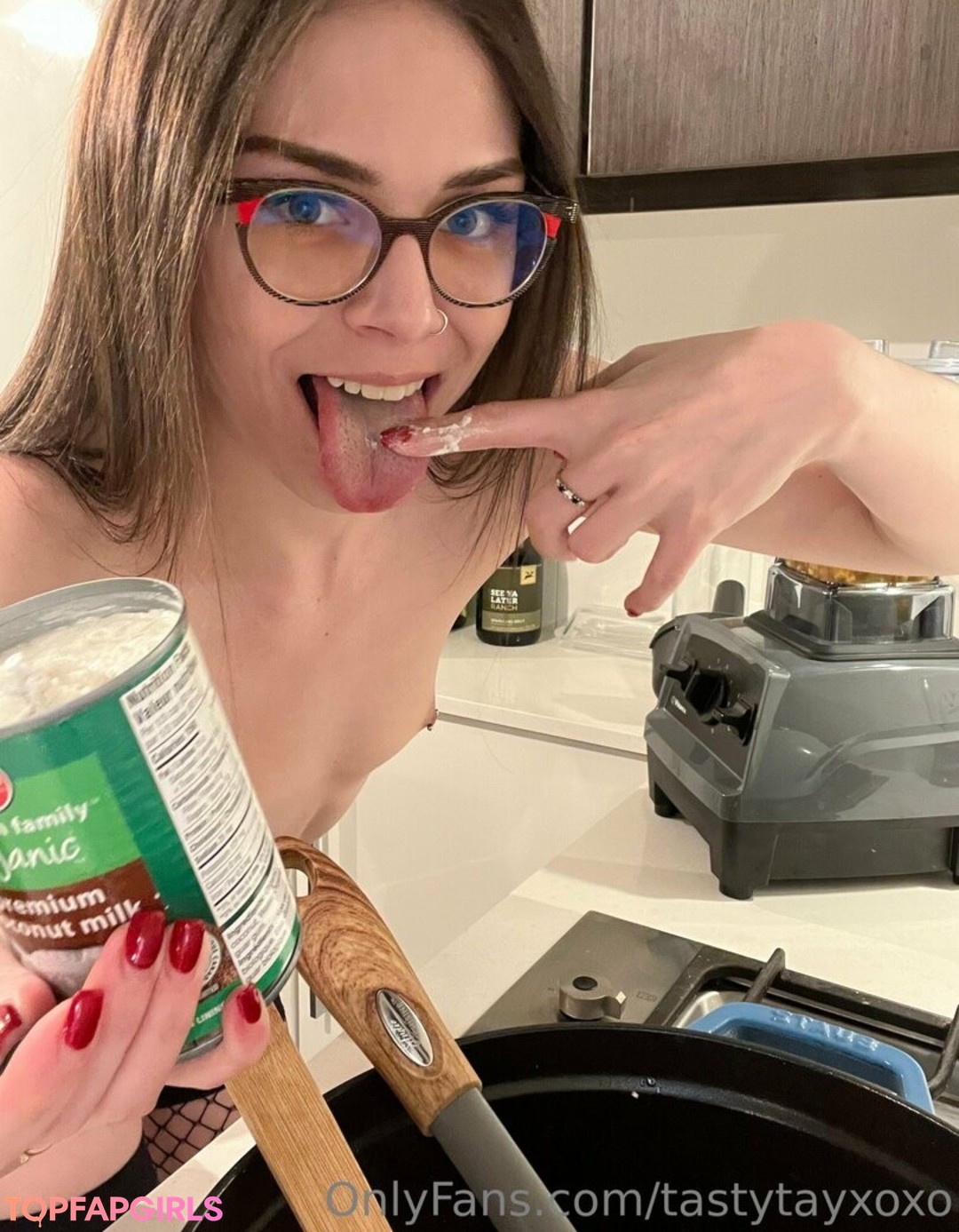 Foto desnuda filtrada de OnlyFans de Tastytayxoxo #70 Foto desnuda filtrada de OnlyFans de Tastytayxoxo #70