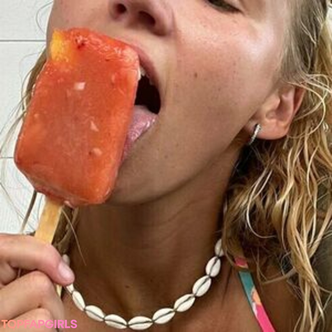 Foto desnuda filtrada de OnlyFans de Joselyn Banks #13 Foto desnuda filtrada de OnlyFans de Joselyn Banks #13