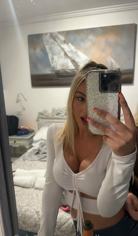 Foto desnuda filtrada de OnlyFans de Noelleeexoxo