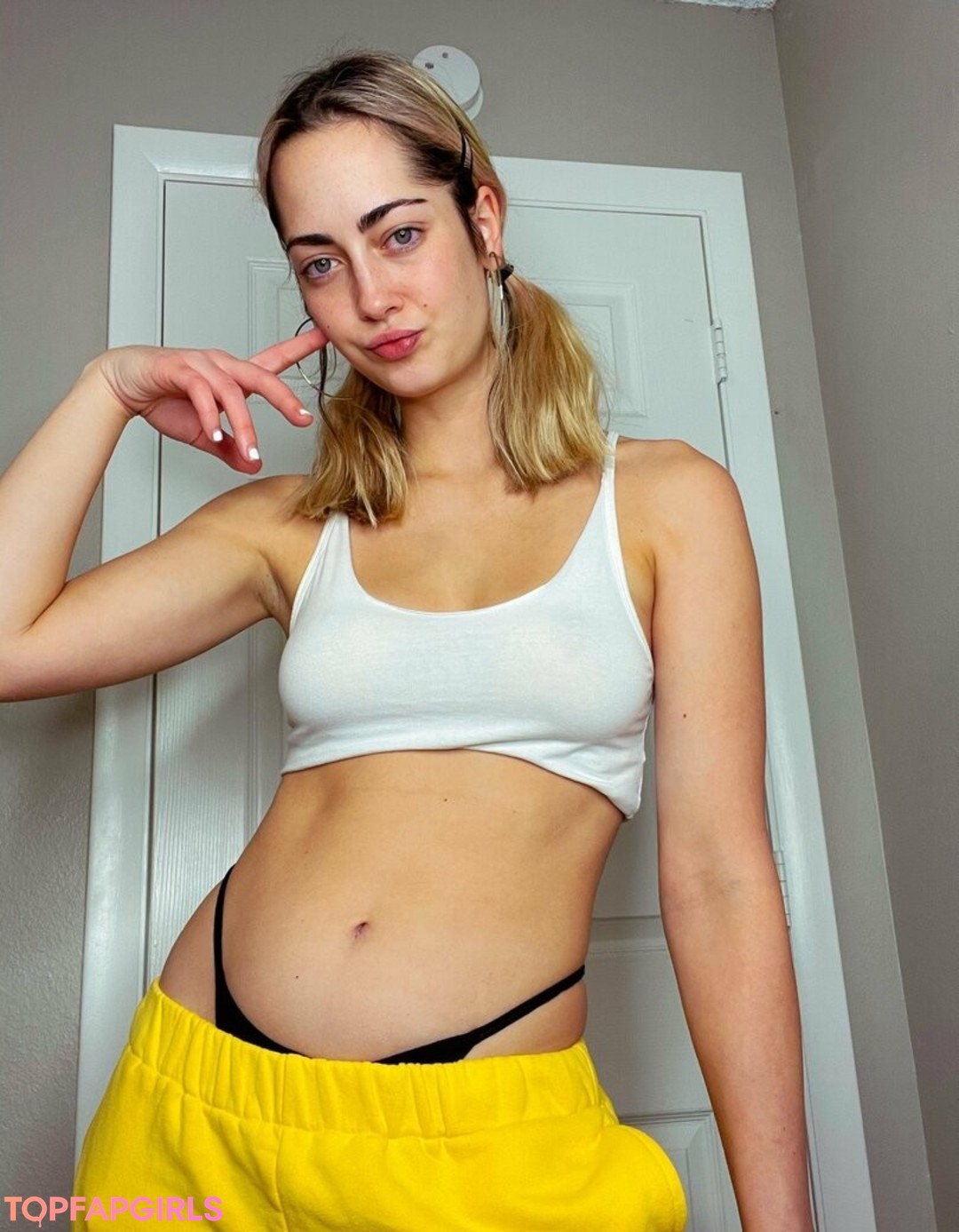 Foto desnuda filtrada de OnlyFans de Lily Alcott #99 Foto desnuda filtrada de OnlyFans de Lily Alcott #99