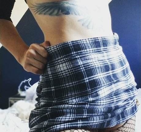 Xoklautease