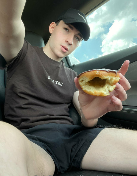 Foto desnuda filtrada de OnlyFans de Freedevinholtxxx