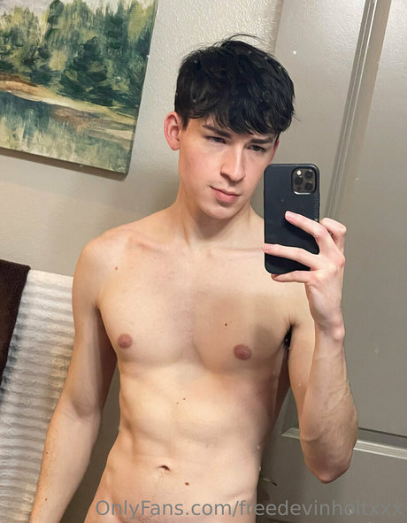 Foto desnuda filtrada de OnlyFans de Freedevinholtxxx