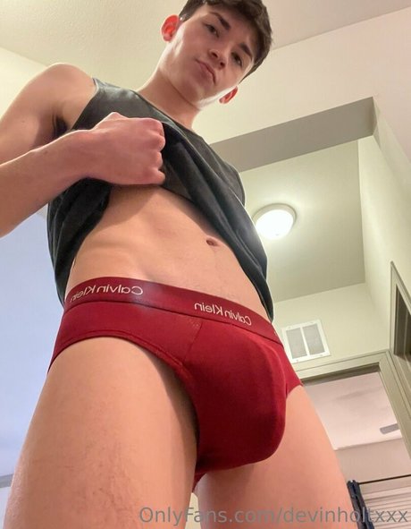 Foto desnuda filtrada de OnlyFans de Devinholtxxx