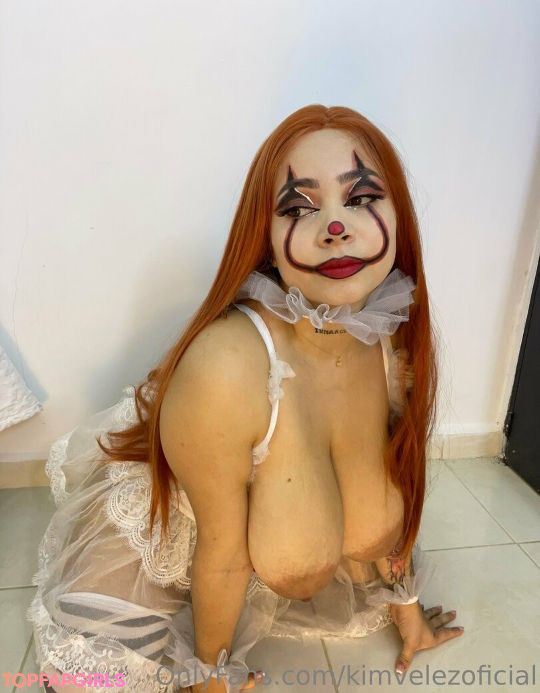 Foto desnuda filtrada de OnlyFans de Kimvelezoficial #200 Foto desnuda filtrada de OnlyFans de Kimvelezoficial #200