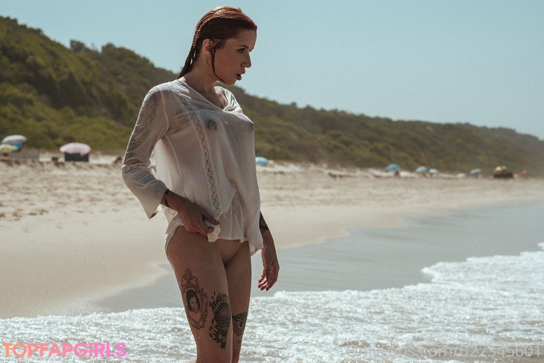 Foto desnuda filtrada de OnlyFans de Ana Almeida #386 Foto desnuda filtrada de OnlyFans de Ana Almeida #386