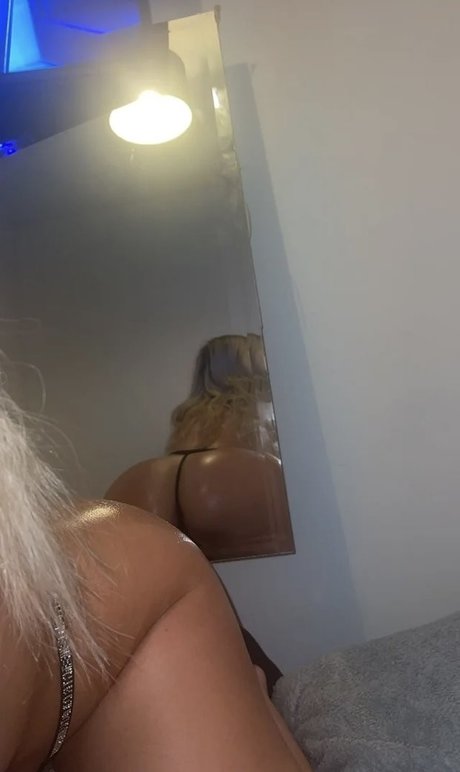 Foto desnuda filtrada de OnlyFans de Caitz694