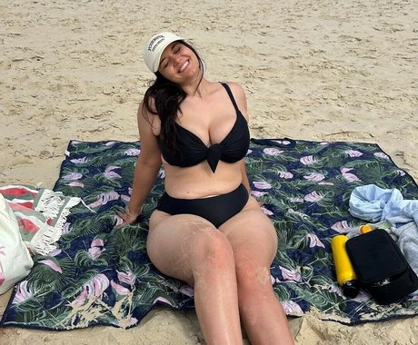 Foto desnuda filtrada de OnlyFans de Xanthia Efthymiou