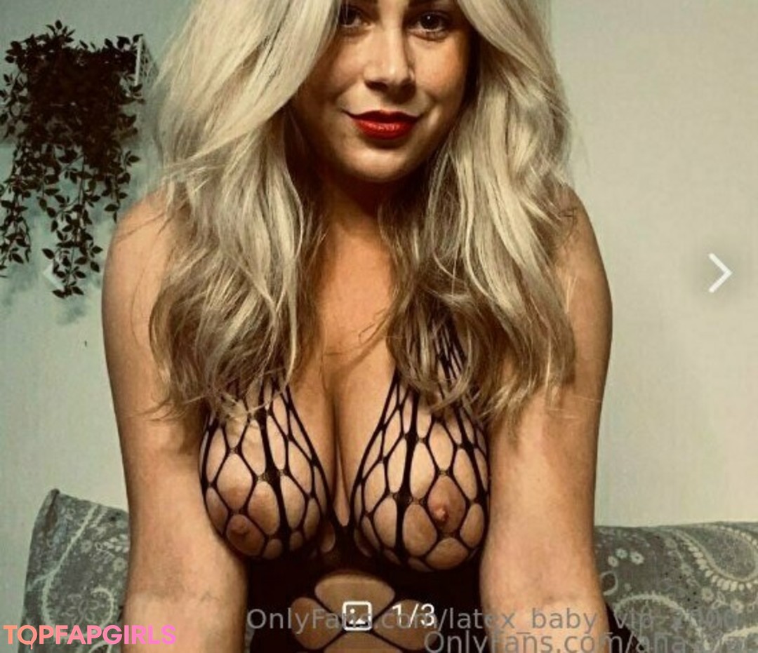 Foto desnuda filtrada de OnlyFans de Latexbabyvip2000 #102 Foto desnuda filtrada de OnlyFans de Latexbabyvip2000 #102