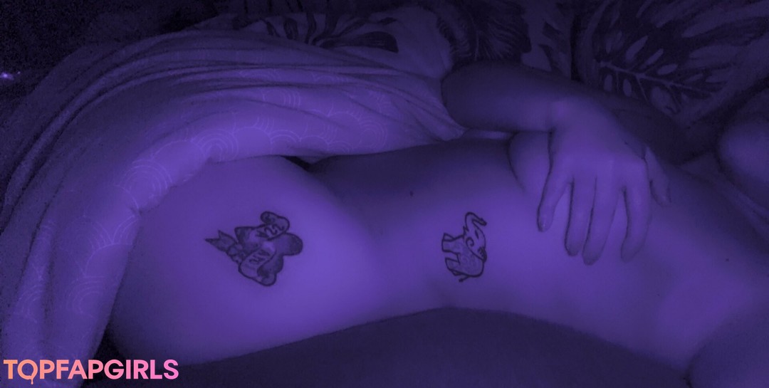 Foto desnuda filtrada de OnlyFans de Landovalentine #3 Foto desnuda filtrada de OnlyFans de Landovalentine #3