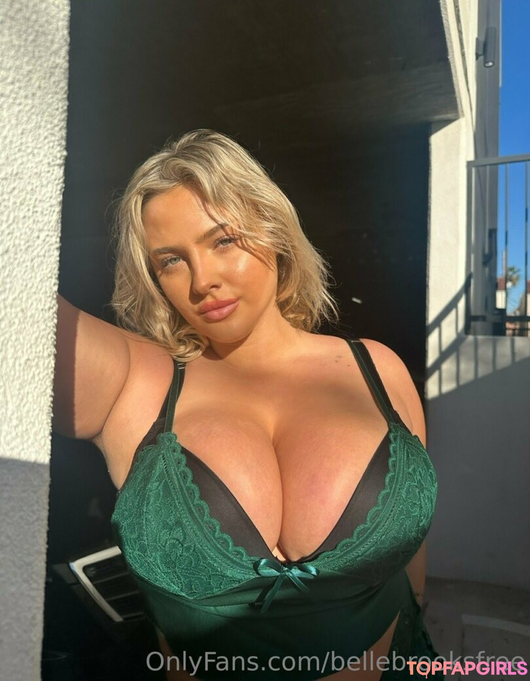 Foto desnuda filtrada de OnlyFans de Bellebrooksfree #15 Foto desnuda filtrada de OnlyFans de Bellebrooksfree #15