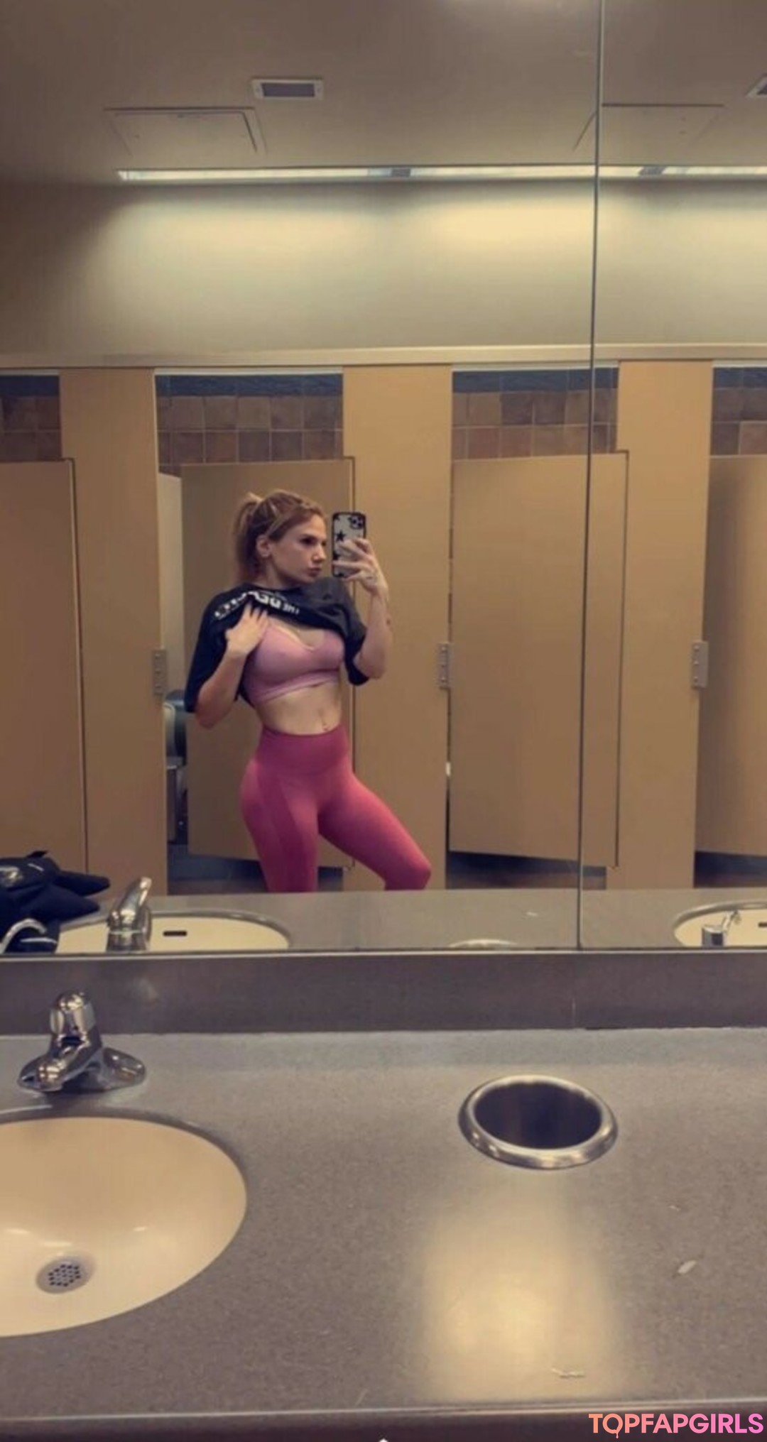 Foto desnuda filtrada de OnlyFans de Baileyspinn #69 Foto desnuda filtrada de OnlyFans de Baileyspinn #69