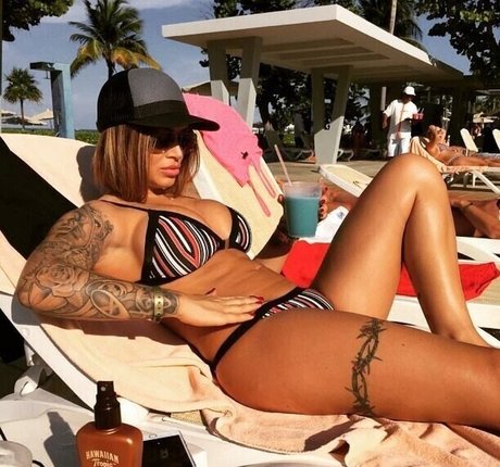 Foto desnuda filtrada de OnlyFans de Gemma Massey