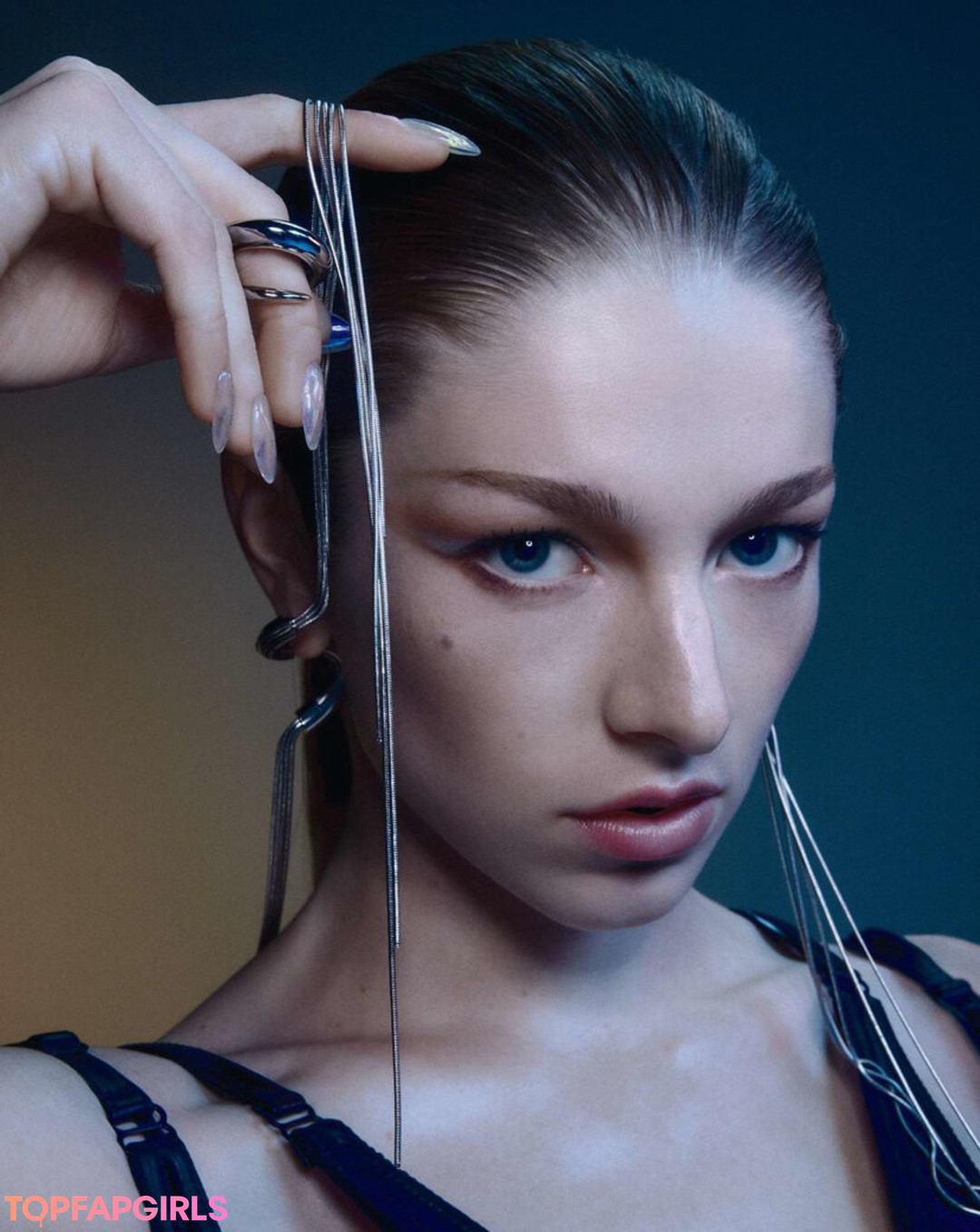 Foto desnuda filtrada de OnlyFans de Hunter Schafer #28 Foto desnuda filtrada de OnlyFans de Hunter Schafer #28