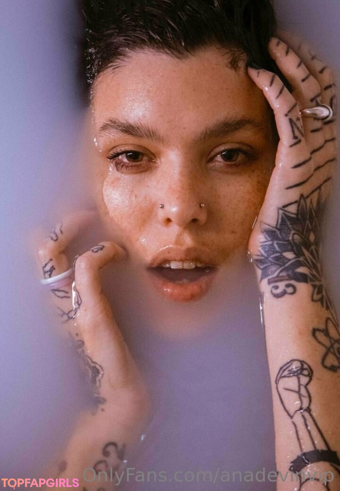 Foto desnuda filtrada de OnlyFans de Anadevinvip #92 Foto desnuda filtrada de OnlyFans de Anadevinvip #92