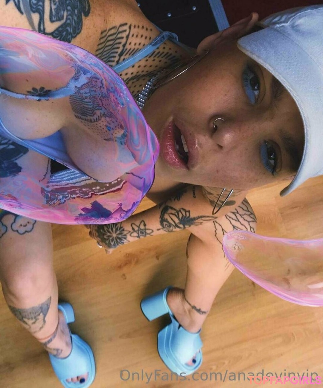 Foto desnuda filtrada de OnlyFans de Anadevinvip #93 Foto desnuda filtrada de OnlyFans de Anadevinvip #93