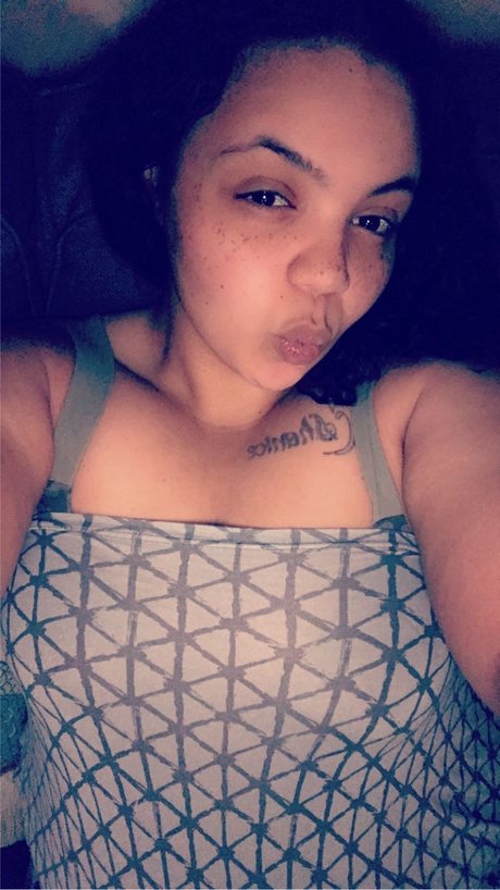 Foto desnuda filtrada de OnlyFans de Chanel