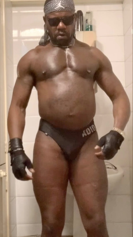 Black Mature Muscle