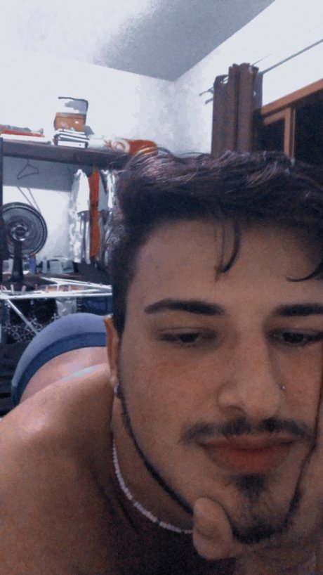 Foto desnuda filtrada de OnlyFans de Alisson